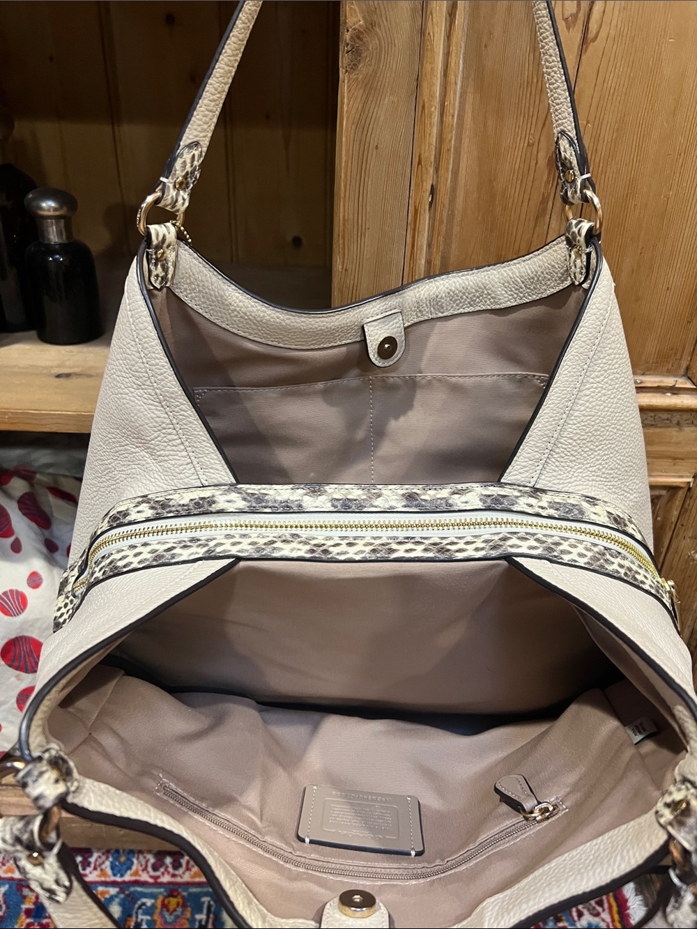 Coach C7332 Kristy Shoulder Bag - Picture 10 of 14